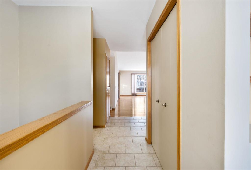 4025 Roblin, 3 Bedrooms Bedrooms, 13 Rooms Rooms,3 BathroomsBathrooms,Condominium,For Sale,Roblin