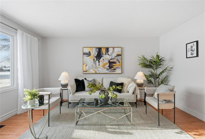 83 Apple, 3 Bedrooms Bedrooms, 8 Rooms Rooms,2 BathroomsBathrooms,Condominium,For Sale,Apple