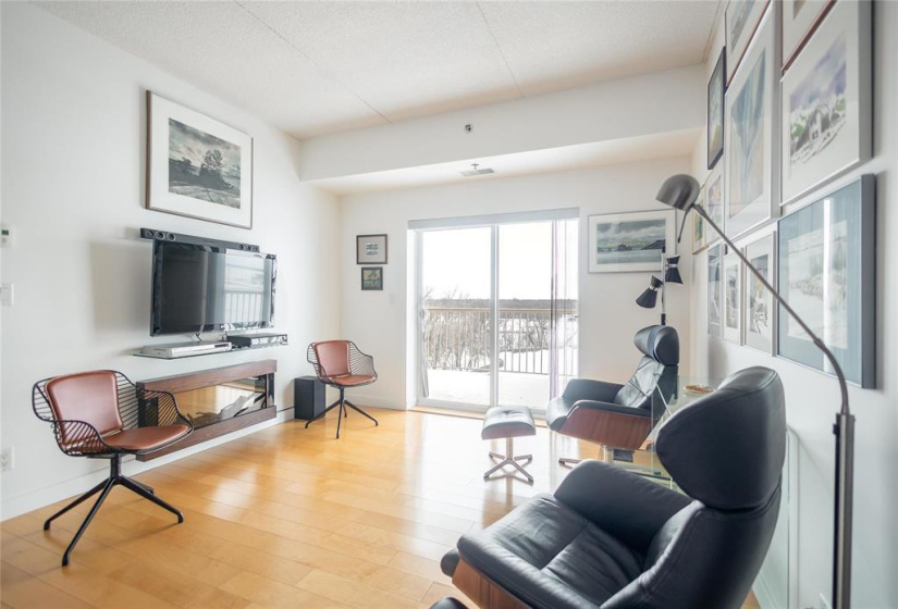 110 Creek Bend, 2 Bedrooms Bedrooms, 7 Rooms Rooms,1 BathroomBathrooms,Condominium,For Sale,Creek Bend