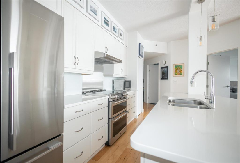 110 Creek Bend, 2 Bedrooms Bedrooms, 7 Rooms Rooms,1 BathroomBathrooms,Condominium,For Sale,Creek Bend