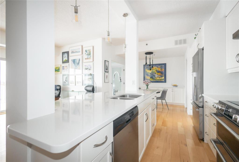 110 Creek Bend, 2 Bedrooms Bedrooms, 7 Rooms Rooms,1 BathroomBathrooms,Condominium,For Sale,Creek Bend