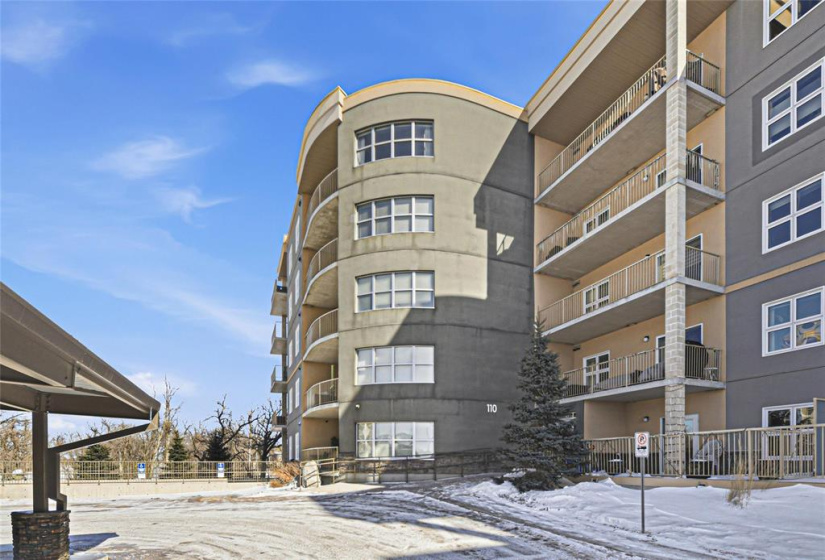 110 Creek Bend, 2 Bedrooms Bedrooms, 7 Rooms Rooms,1 BathroomBathrooms,Condominium,For Sale,Creek Bend