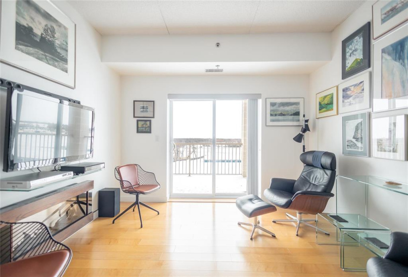 110 Creek Bend, 2 Bedrooms Bedrooms, 7 Rooms Rooms,1 BathroomBathrooms,Condominium,For Sale,Creek Bend