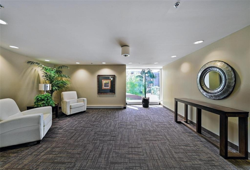 84 Snow, 2 Bedrooms Bedrooms, 7 Rooms Rooms,2 BathroomsBathrooms,Condominium,For Sale,Snow