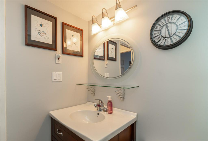 201 Victor Lewis, 2 Bedrooms Bedrooms, 7 Rooms Rooms,2 BathroomsBathrooms,Condominium,For Sale,Victor Lewis