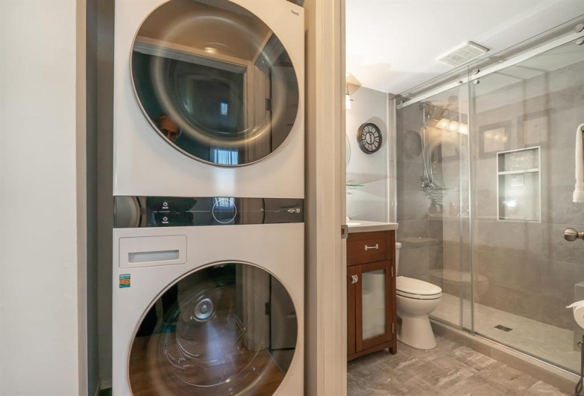 Newer stacked washer/dryer