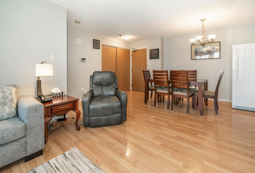 201 Victor Lewis, 2 Bedrooms Bedrooms, 7 Rooms Rooms,2 BathroomsBathrooms,Condominium,For Sale,Victor Lewis