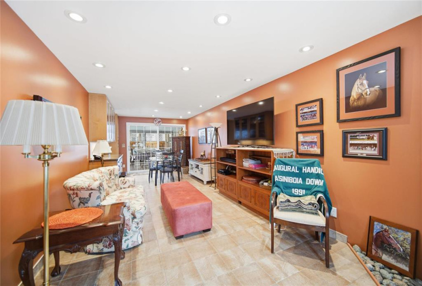 446 Kingston, 4 Bedrooms Bedrooms, 16 Rooms Rooms,2 BathroomsBathrooms,Residential,For Sale,Kingston