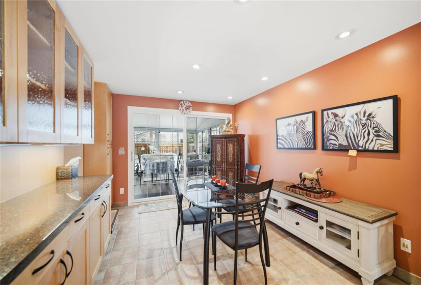 446 Kingston, 4 Bedrooms Bedrooms, 16 Rooms Rooms,2 BathroomsBathrooms,Residential,For Sale,Kingston