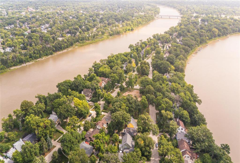 446 Kingston, 4 Bedrooms Bedrooms, 16 Rooms Rooms,2 BathroomsBathrooms,Residential,For Sale,Kingston