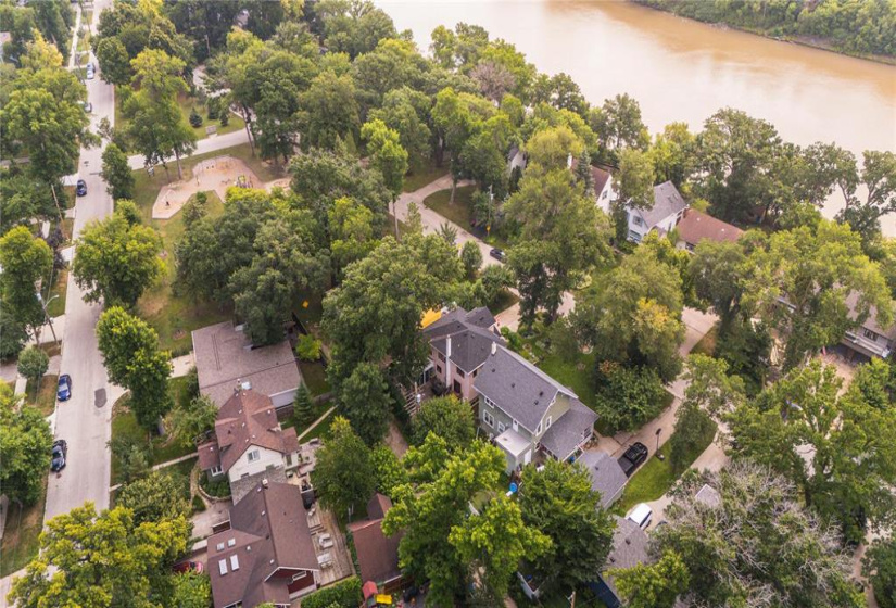 446 Kingston, 4 Bedrooms Bedrooms, 16 Rooms Rooms,2 BathroomsBathrooms,Residential,For Sale,Kingston