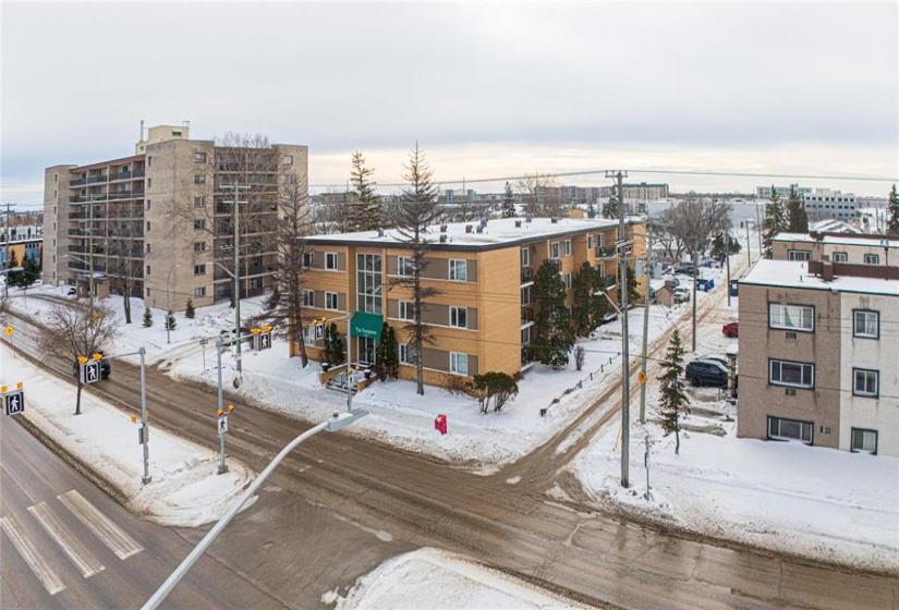 1700 Taylor, 1 Bedroom Bedrooms, 5 Rooms Rooms,1 BathroomBathrooms,Condominium,For Sale,Taylor