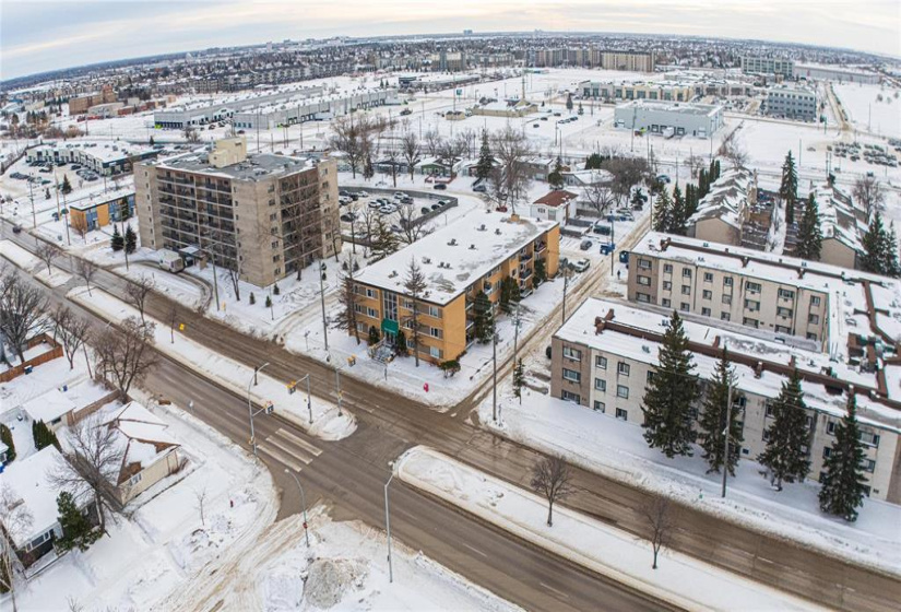 1700 Taylor, 1 Bedroom Bedrooms, 5 Rooms Rooms,1 BathroomBathrooms,Condominium,For Sale,Taylor