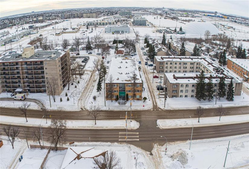 1700 Taylor, 1 Bedroom Bedrooms, 5 Rooms Rooms,1 BathroomBathrooms,Condominium,For Sale,Taylor