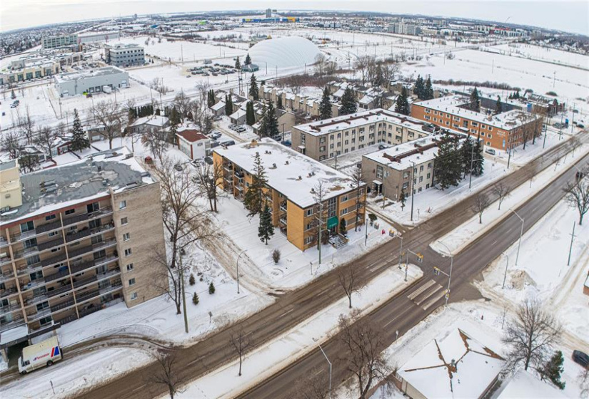 1700 Taylor, 1 Bedroom Bedrooms, 5 Rooms Rooms,1 BathroomBathrooms,Condominium,For Sale,Taylor