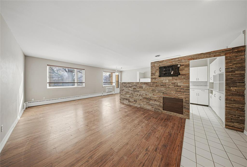 1700 Taylor, 1 Bedroom Bedrooms, 5 Rooms Rooms,1 BathroomBathrooms,Condominium,For Sale,Taylor