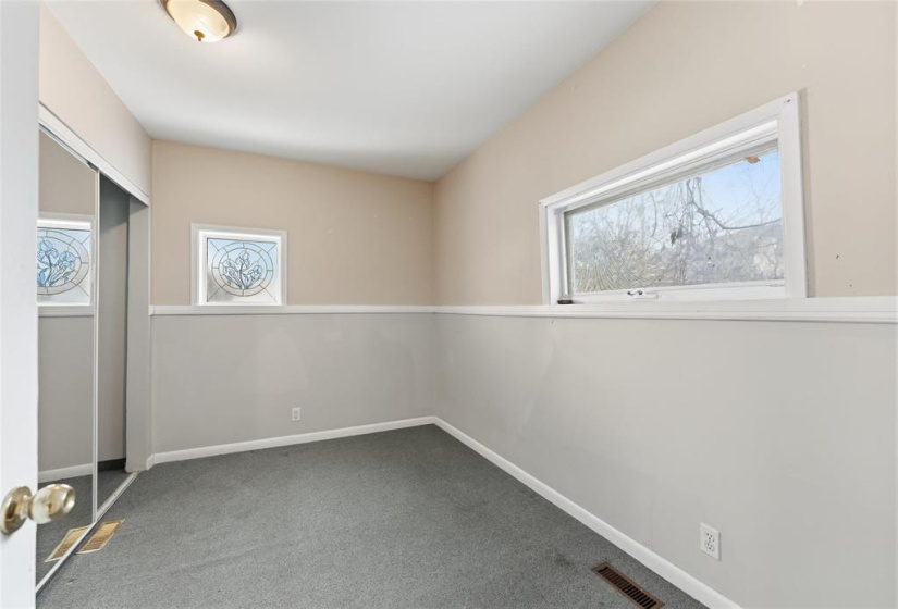 102 Scott, 3 Bedrooms Bedrooms, 12 Rooms Rooms,2 BathroomsBathrooms,Residential,For Sale,Scott