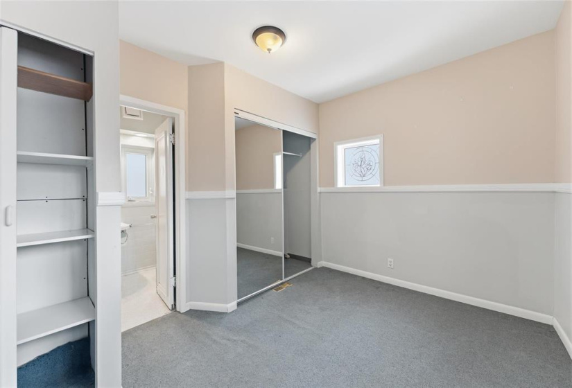 102 Scott, 3 Bedrooms Bedrooms, 12 Rooms Rooms,2 BathroomsBathrooms,Residential,For Sale,Scott