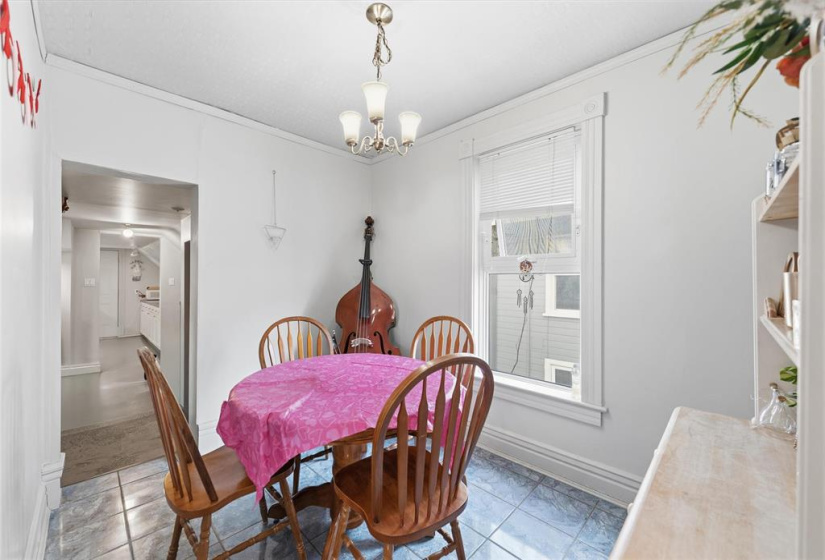 102 Scott, 3 Bedrooms Bedrooms, 12 Rooms Rooms,2 BathroomsBathrooms,Residential,For Sale,Scott