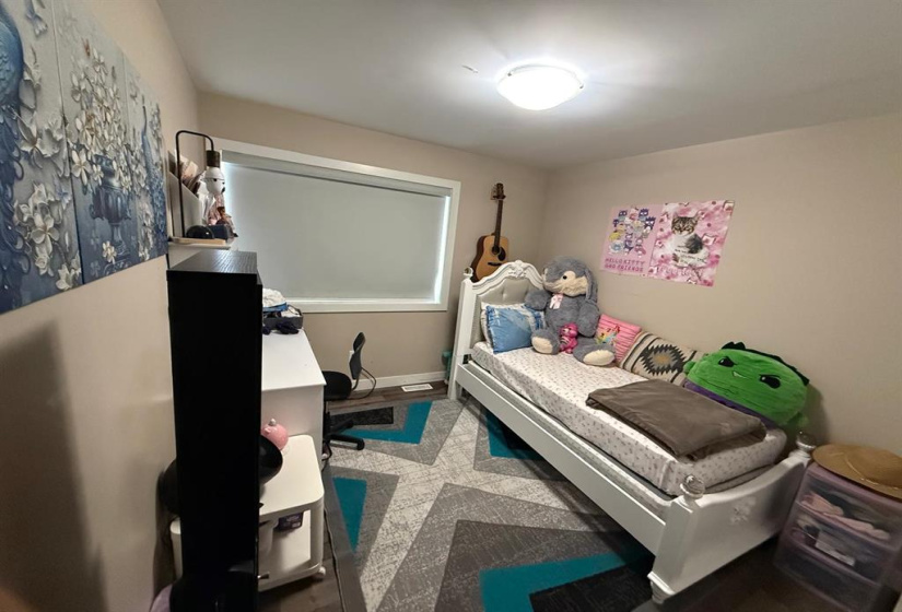 409 Pandora, 3 Bedrooms Bedrooms, 10 Rooms Rooms,2 BathroomsBathrooms,Condominium,For Sale,Pandora