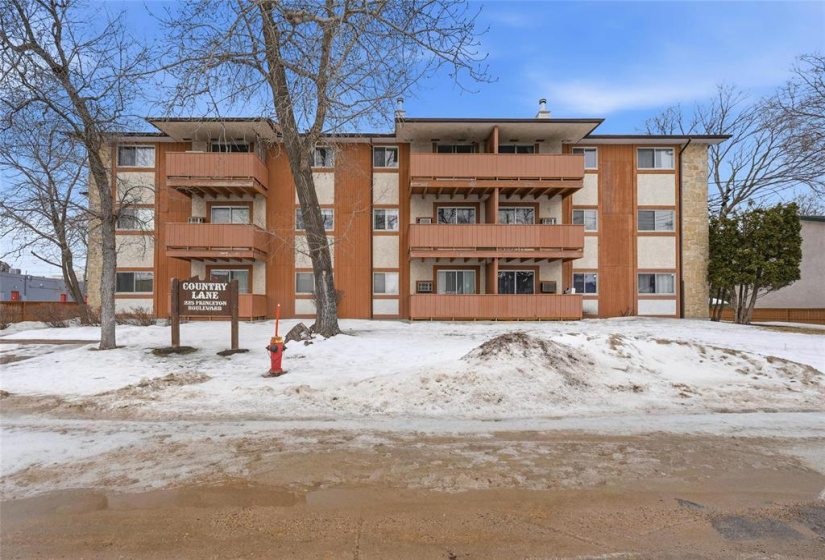 225 Princeton, 1 Bedroom Bedrooms, 5 Rooms Rooms,1 BathroomBathrooms,Condominium,For Sale,Princeton