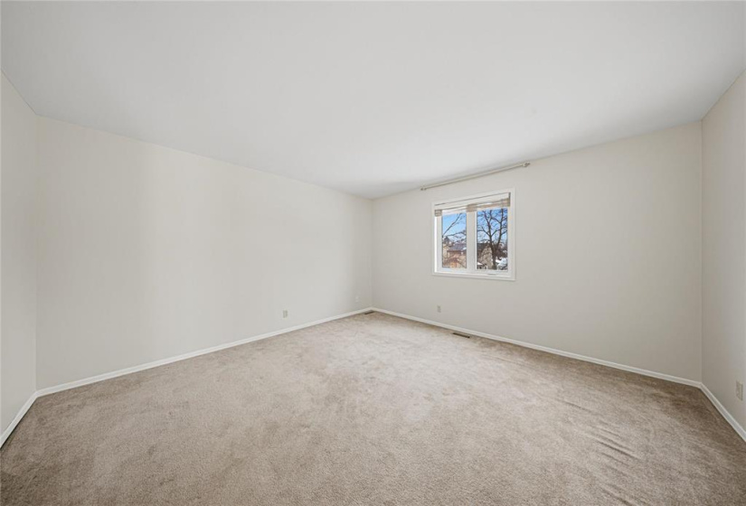 627 Novavista, 3 Bedrooms Bedrooms, 10 Rooms Rooms,1 BathroomBathrooms,Residential,For Sale,Novavista