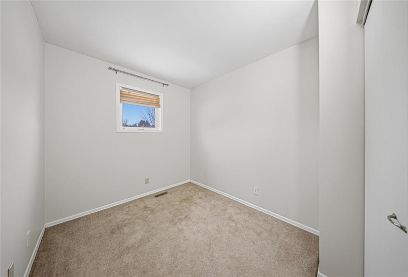 627 Novavista, 3 Bedrooms Bedrooms, 10 Rooms Rooms,1 BathroomBathrooms,Residential,For Sale,Novavista