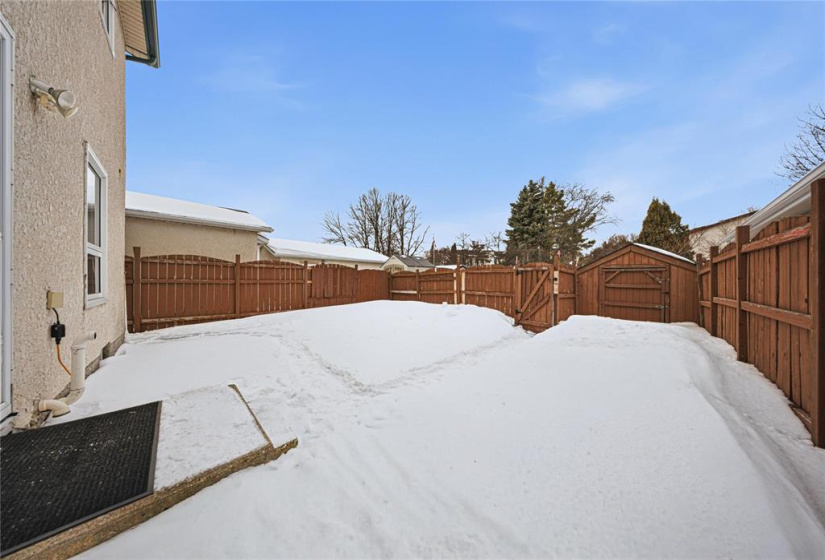 627 Novavista, 3 Bedrooms Bedrooms, 10 Rooms Rooms,1 BathroomBathrooms,Residential,For Sale,Novavista