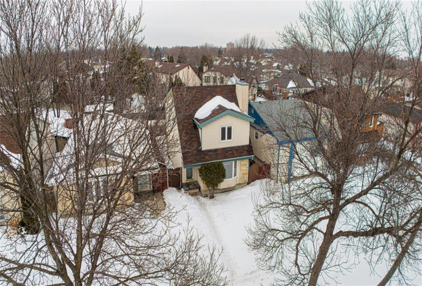 627 Novavista, 3 Bedrooms Bedrooms, 10 Rooms Rooms,1 BathroomBathrooms,Residential,For Sale,Novavista