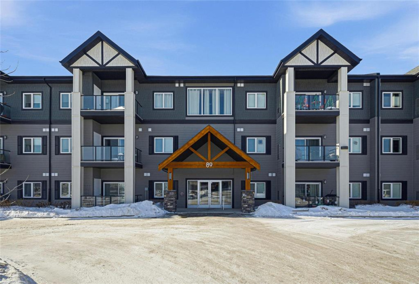 89 Creek Bend, 2 Bedrooms Bedrooms, 8 Rooms Rooms,2 BathroomsBathrooms,Condominium,For Sale,Creek Bend