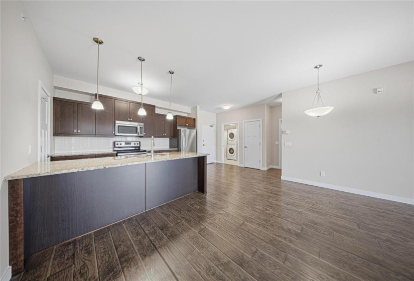 89 Creek Bend, 2 Bedrooms Bedrooms, 8 Rooms Rooms,2 BathroomsBathrooms,Condominium,For Sale,Creek Bend