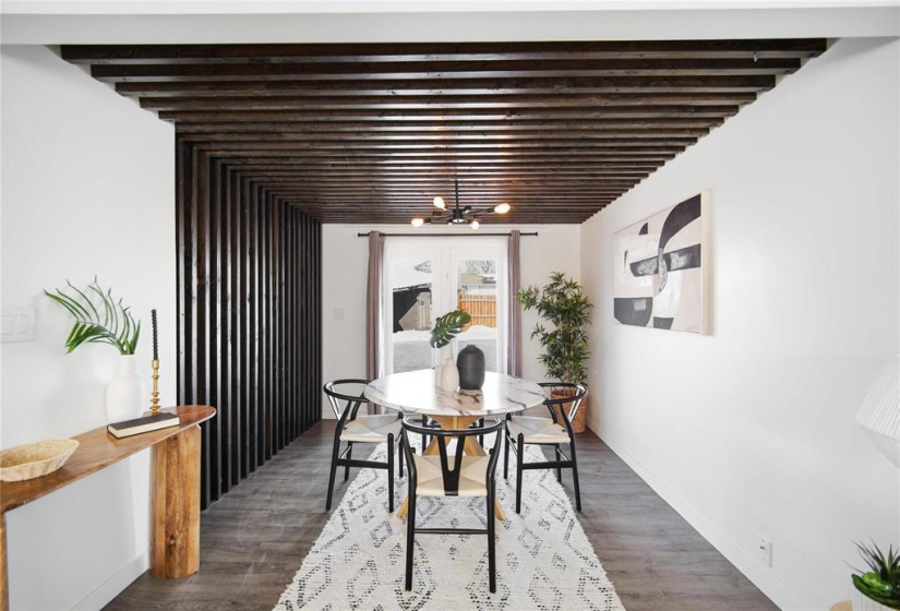 1321 Rosemount, 2 Bedrooms Bedrooms, 7 Rooms Rooms,2 BathroomsBathrooms,Residential,For Sale,Rosemount