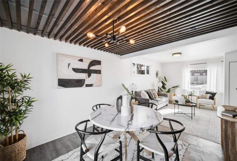 1321 Rosemount, 2 Bedrooms Bedrooms, 7 Rooms Rooms,2 BathroomsBathrooms,Residential,For Sale,Rosemount