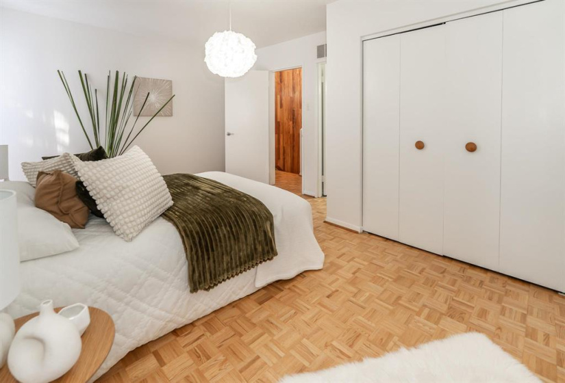 1 Snow, 3 Bedrooms Bedrooms, 10 Rooms Rooms,1 BathroomBathrooms,Condominium,For Sale,Snow