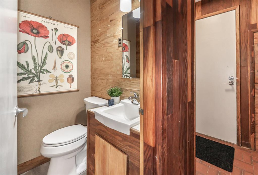 1 Snow, 3 Bedrooms Bedrooms, 10 Rooms Rooms,1 BathroomBathrooms,Condominium,For Sale,Snow