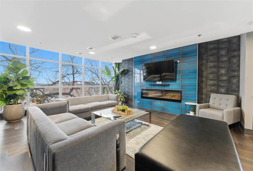 390 Assiniboine, 2 Bedrooms Bedrooms, 6 Rooms Rooms,2 BathroomsBathrooms,Condominium,For Sale,Assiniboine