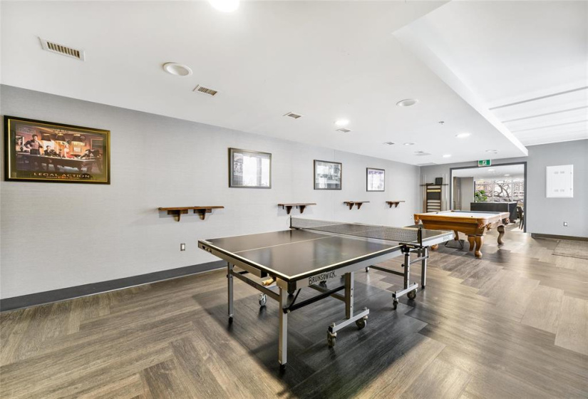 390 Assiniboine, 2 Bedrooms Bedrooms, 6 Rooms Rooms,2 BathroomsBathrooms,Condominium,For Sale,Assiniboine