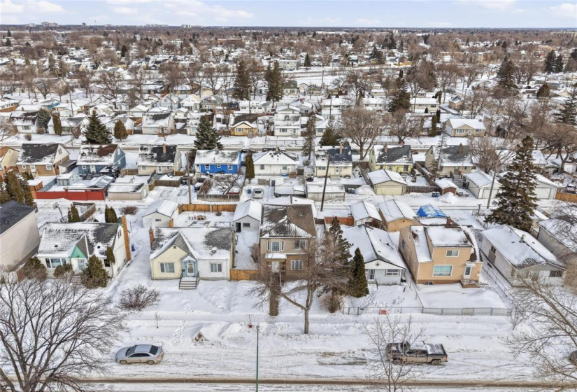 859 Beach, 3 Bedrooms Bedrooms, 9 Rooms Rooms,1 BathroomBathrooms,Residential,For Sale,Beach