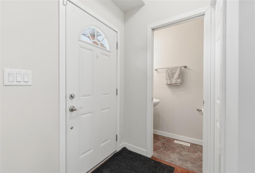 859 Beach, 3 Bedrooms Bedrooms, 9 Rooms Rooms,1 BathroomBathrooms,Residential,For Sale,Beach