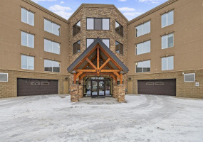 450 Youville, 2 Bedrooms Bedrooms, 8 Rooms Rooms,2 BathroomsBathrooms,Condominium,For Sale,Youville