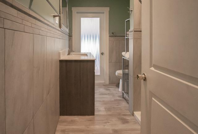 788 Beverley, 3 Bedrooms Bedrooms, 9 Rooms Rooms,2 BathroomsBathrooms,Residential,For Sale,Beverley