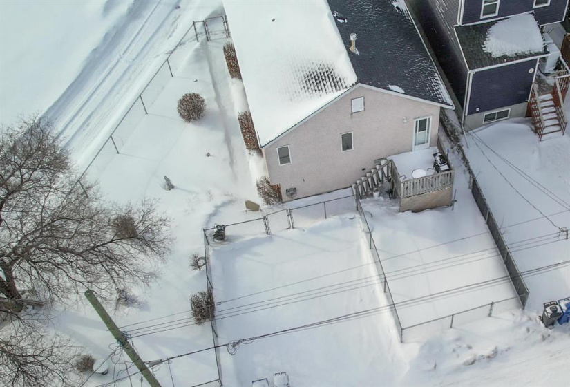 565 Trent, 2 Bedrooms Bedrooms, 8 Rooms Rooms,1 BathroomBathrooms,Residential,For Sale,Trent