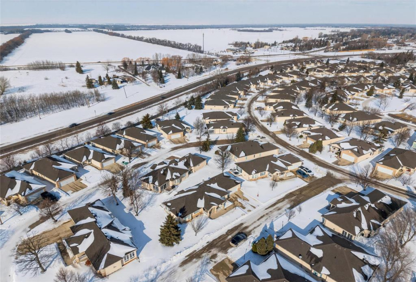 4 Oakwood, 3 Bedrooms Bedrooms, 14 Rooms Rooms,3 BathroomsBathrooms,Condominium,For Sale,Oakwood