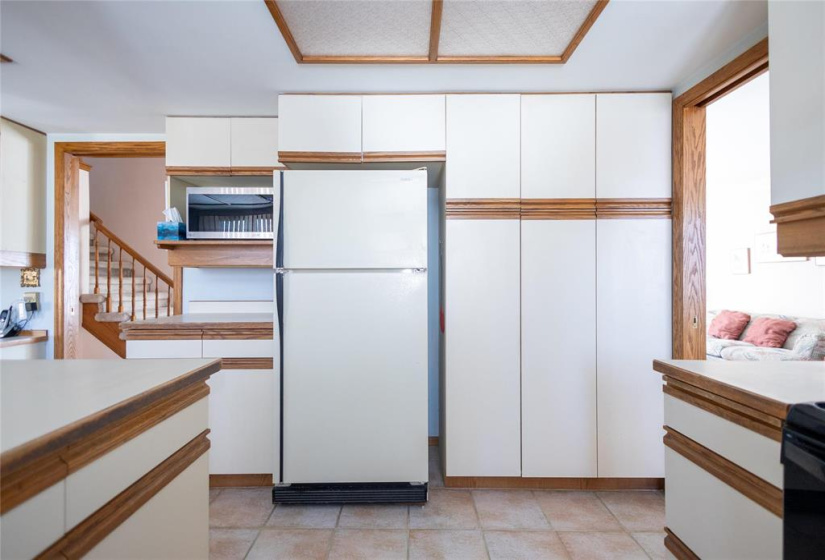 766 Sturgeon, 3 Bedrooms Bedrooms, 15 Rooms Rooms,3 BathroomsBathrooms,Residential,For Sale,Sturgeon