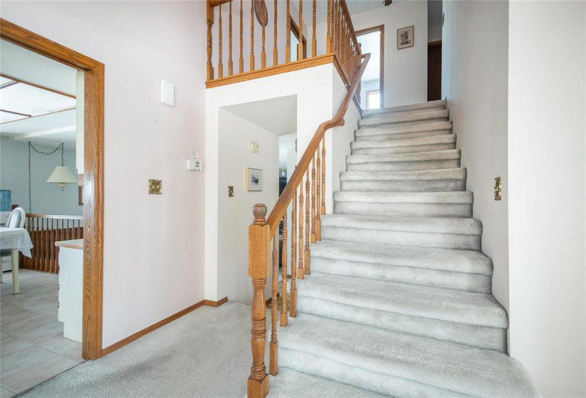 766 Sturgeon, 3 Bedrooms Bedrooms, 15 Rooms Rooms,3 BathroomsBathrooms,Residential,For Sale,Sturgeon