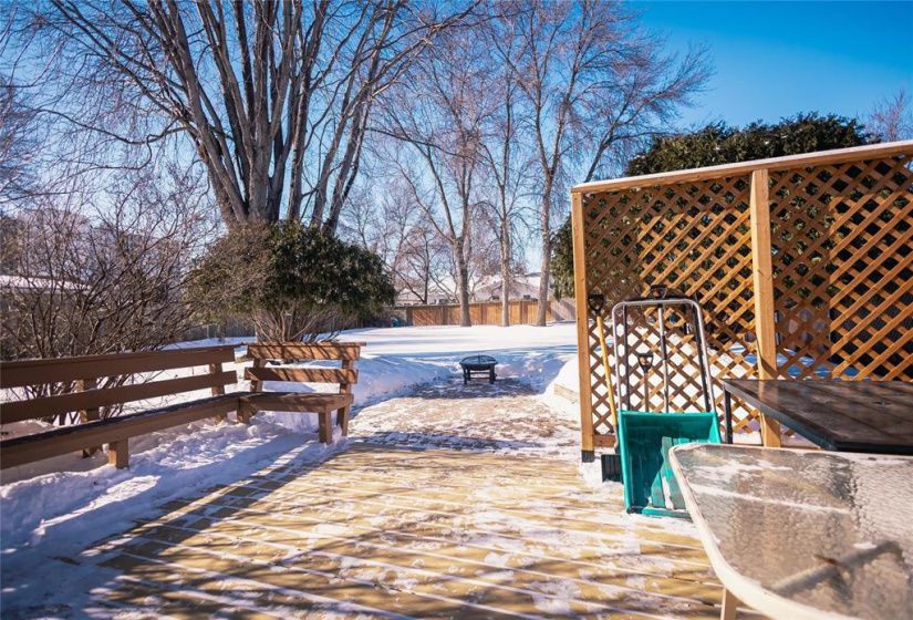 766 Sturgeon, 3 Bedrooms Bedrooms, 15 Rooms Rooms,3 BathroomsBathrooms,Residential,For Sale,Sturgeon