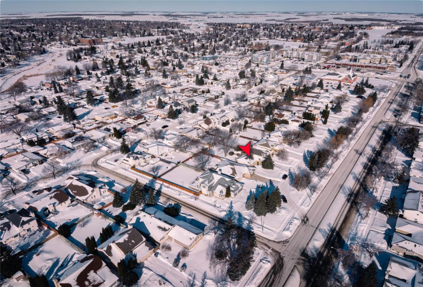 766 Sturgeon, 3 Bedrooms Bedrooms, 15 Rooms Rooms,3 BathroomsBathrooms,Residential,For Sale,Sturgeon