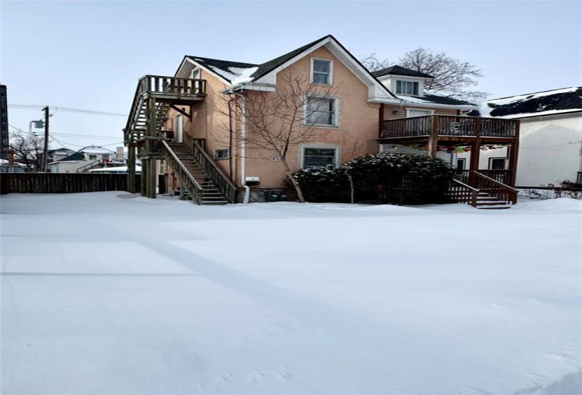 66 Furby, 7 Bedrooms Bedrooms, 18 Rooms Rooms,3 BathroomsBathrooms,Residential,For Sale,Furby