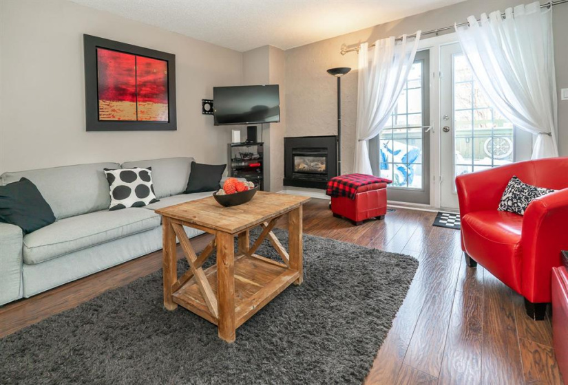 1730 Taylor, 3 Bedrooms Bedrooms, 9 Rooms Rooms,1 BathroomBathrooms,Condominium,For Sale,Taylor