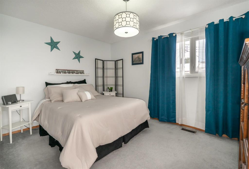 1730 Taylor, 3 Bedrooms Bedrooms, 9 Rooms Rooms,1 BathroomBathrooms,Condominium,For Sale,Taylor